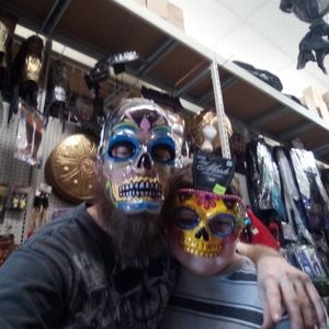 Meet your Posher, Clay